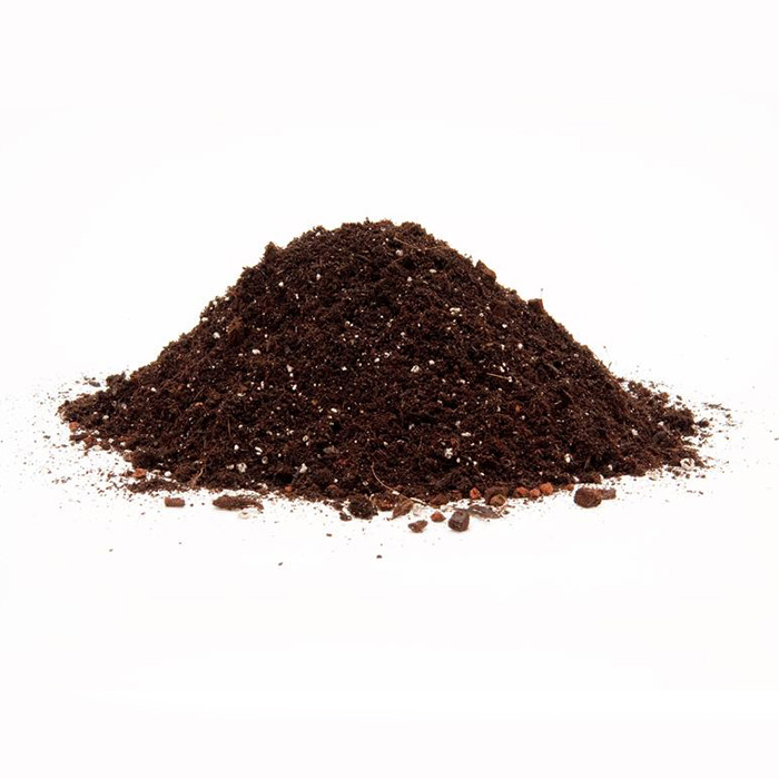 Pile of Royal Gold Soil – Mendo Mix, which promotes water retention and oxygen-holding capacity