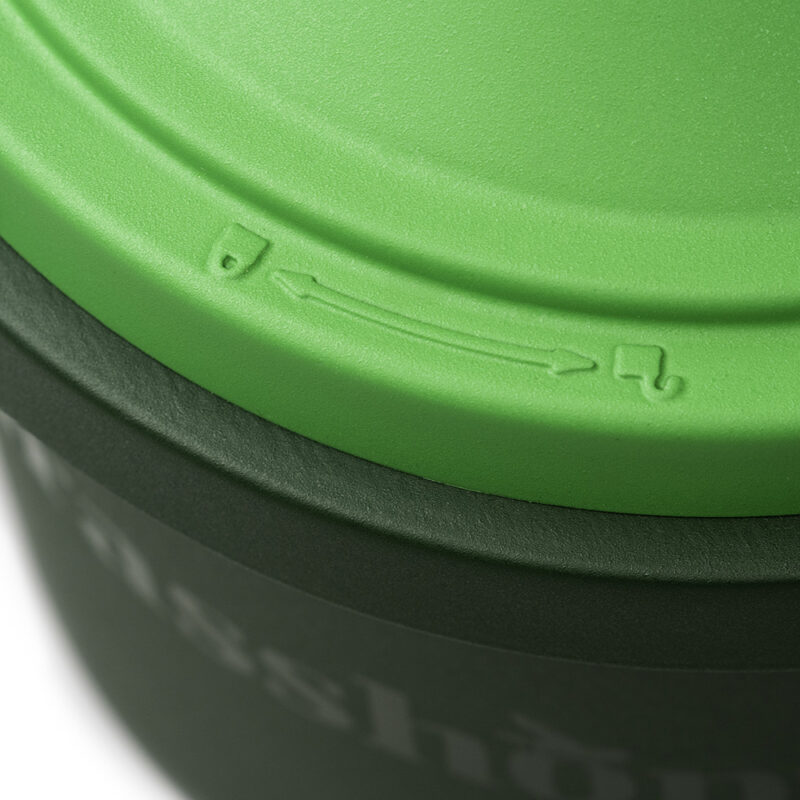 Closeup of locking lid of Grasshopper harvesting and packing tool.